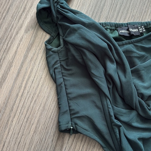 PrettyLittle Thing Corset Mesh Bardot Top - Picture 3 of 7